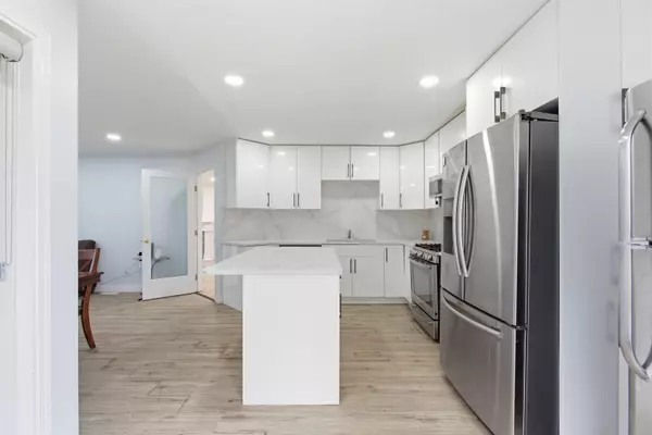 Delta, BC V4C 7C8,11142 85a AVE