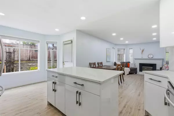 Delta, BC V4C 7C8,11142 85a AVE