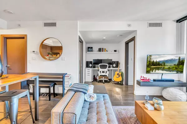 68 Smithe ST #721 Vancouver, BC V6B 0P4