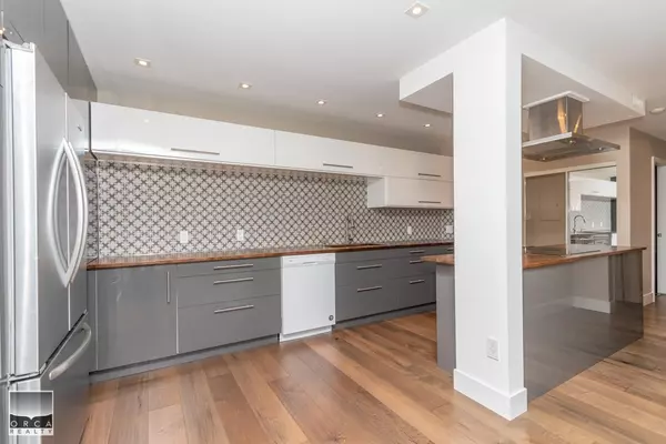 New Westminster, BC V3L 5K9,65 First ST #609