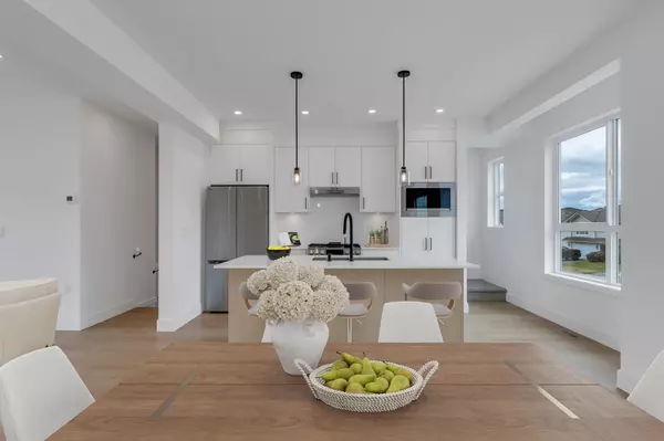 Abbotsford, BC V2T 6Y5,30501 Robin DR #2