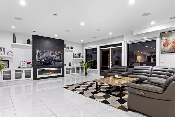 Surrey, BC V3V 5K2,10550 127 ST