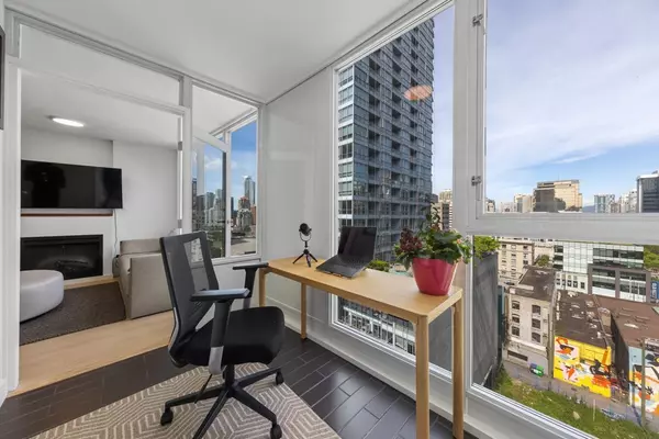 Vancouver, BC V6B 1L7,822 Seymour ST #1102