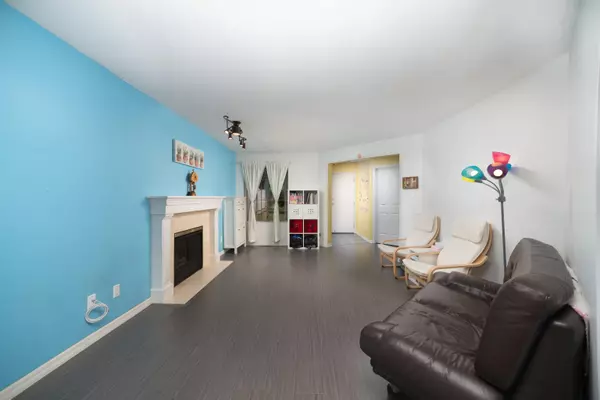 1931 Westview DR, North Vancouver, BC V7M 3B1