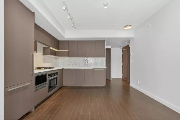 Burnaby, BC V5H 0G5,6538 Nelson AVE #3810