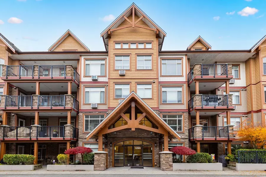 12565 190a ST #215, Pitt Meadows, BC V3Y 0E1