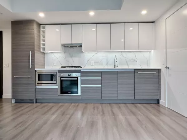 New Westminster, BC V3M 0N5,823 Carnarvon ST #1806