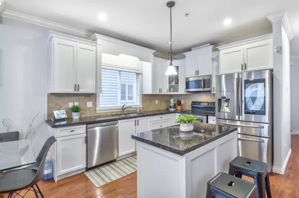 Maple Ridge, BC V2W 0C2,24284 101a AVE