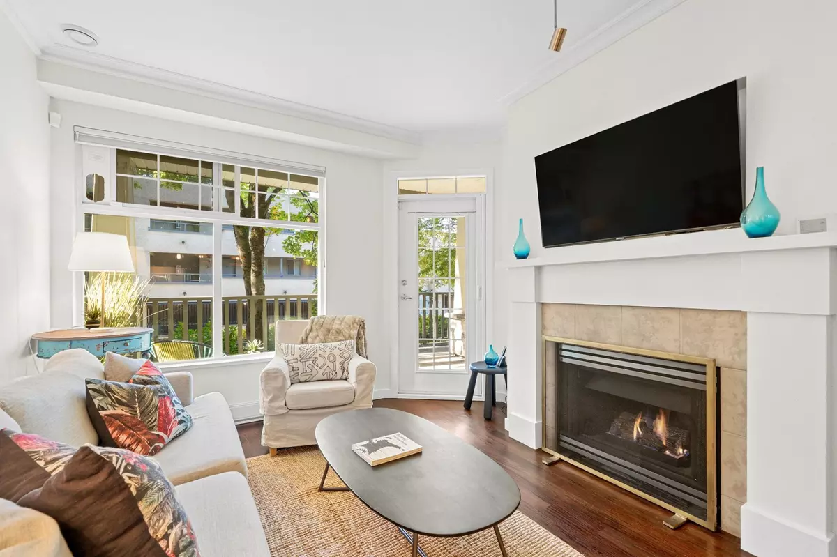 Vancouver, BC V6E 1J9,1388 Nelson ST #207