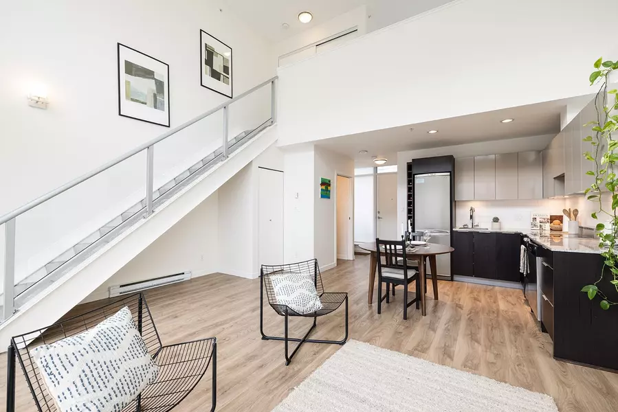 429 W 2nd AVE #310, Vancouver, BC V5Y 1E3