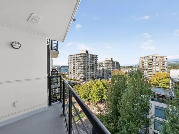 North Vancouver, BC V7M 3N3,124 W 1st ST #907