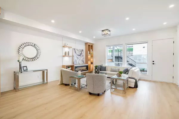 Surrey, BC V3S 9X7,16677 16 AVE