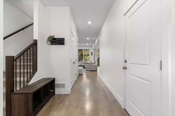 Chilliwack, BC V2R 6E2,47203 Vista PL #22