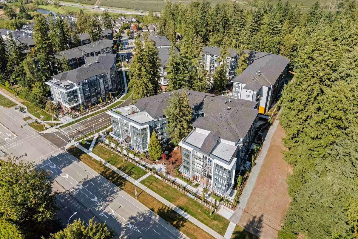 Surrey, BC V0V 0V0,3438 146a ST ##309