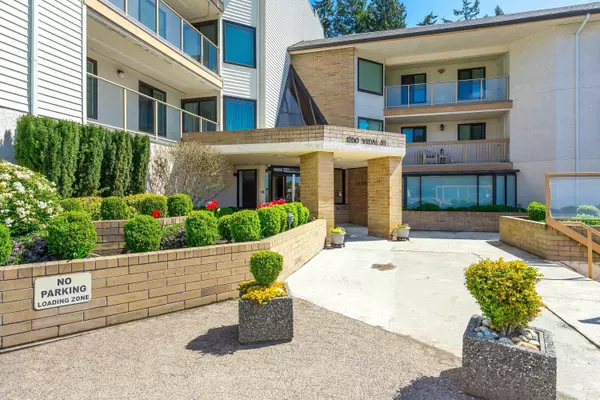 White Rock, BC V4B 5G6,1350 Vidal ST #715