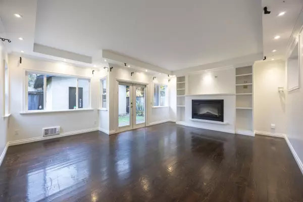 Port Coquitlam, BC V3B 1J2,1927 Coquitlam AVE