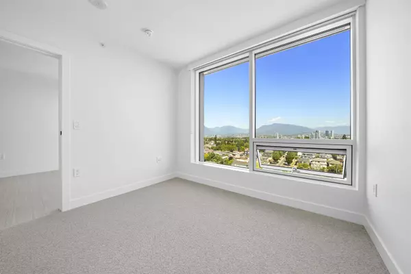 Vancouver, BC V5R 0J9,5058 Joyce ST #1402