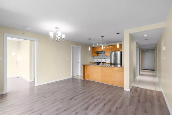 Richmond, BC V6X 2C9,5811 No. 3 RD #1702