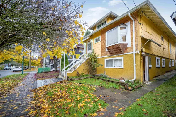 Vancouver, BC V5V 4W2,3838 Inverness ST