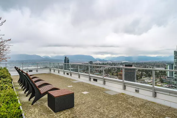 13350 Central AVE #2809 Surrey, BC V3T 0S1