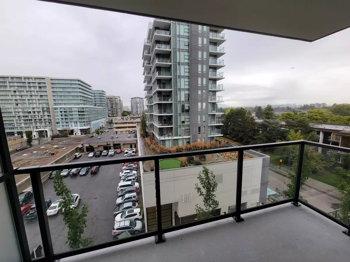 Richmond, BC V6Y 0M3,6633 Buswell ST #709