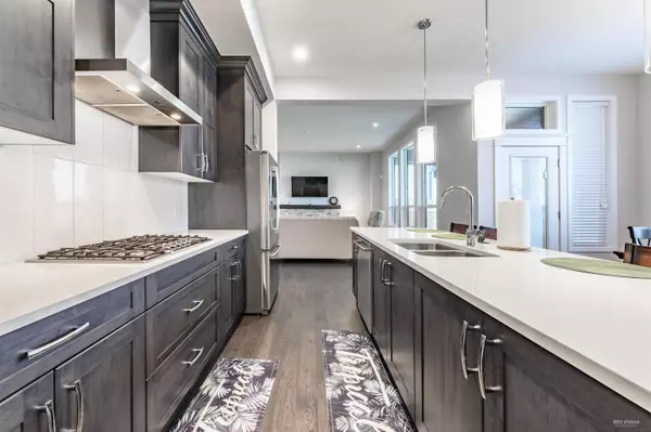 Coquitlam, BC V3E 0M4,3565 Sheffield AVE