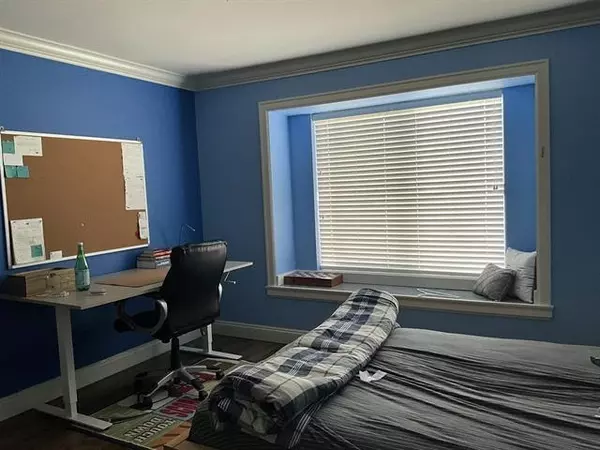 Abbotsford, BC V2T 0A4,30914 Upper Maclure RD