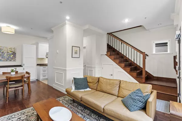 Vancouver, BC V5N 3Z3,4463 Welwyn ST