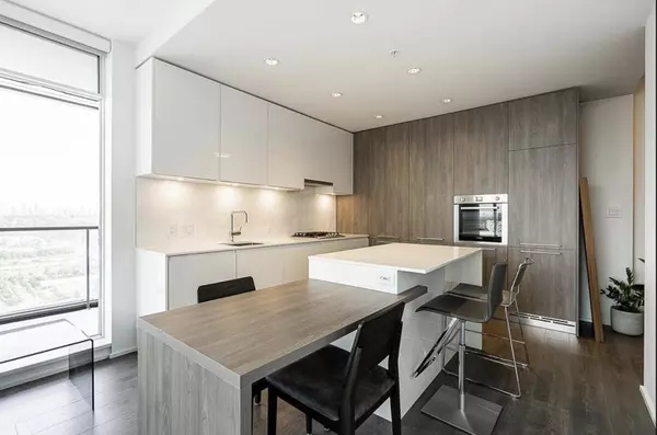 Burnaby, BC V5C 0K6,1955 Alpha WAY #3102