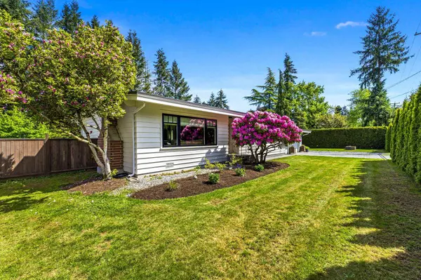 24633 56 AVE, Langley, BC V2Z 1B9