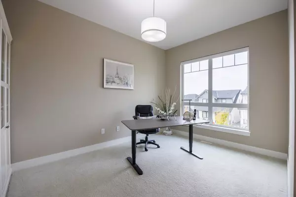 1441 Nystrom CT Coquitlam, BC V3E 0N5