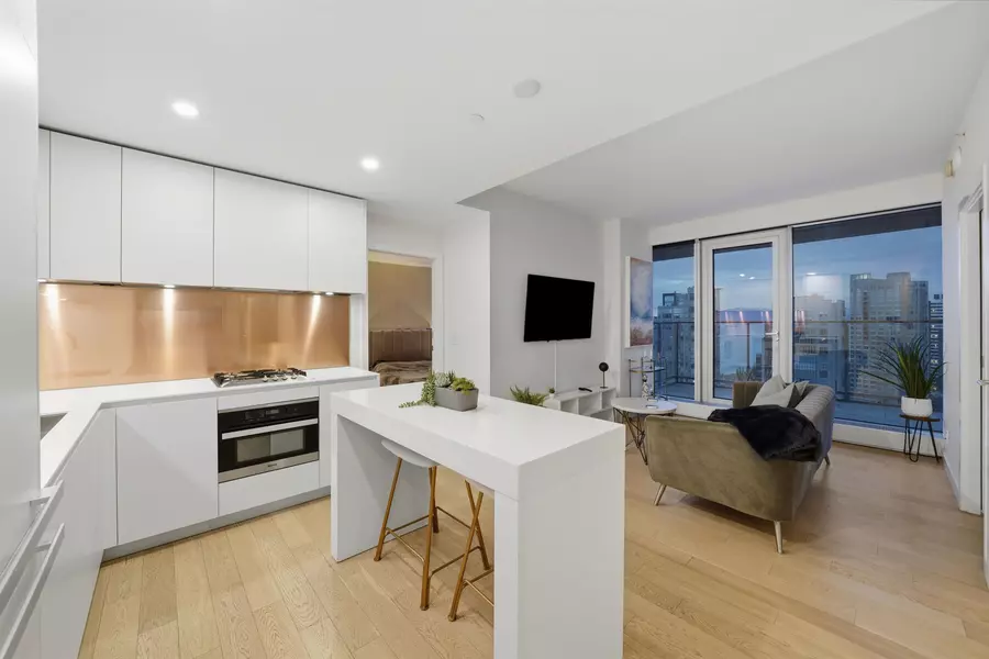 1480 Howe ST #2506, Vancouver, BC V6Z 0G5