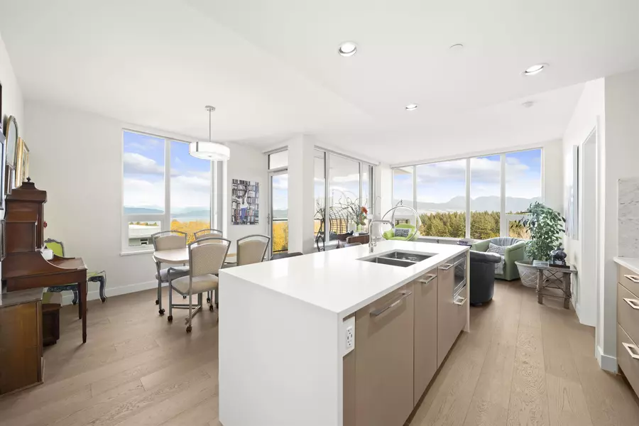 5410 Shortcut RD #1404, Vancouver, BC V6T 0C8