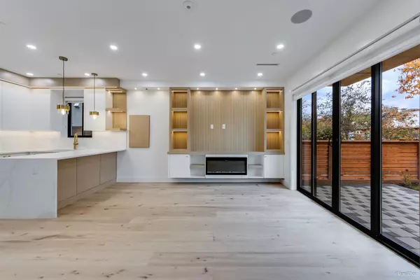 Vancouver, BC V5X 1C3,150 E 51 AVE #1