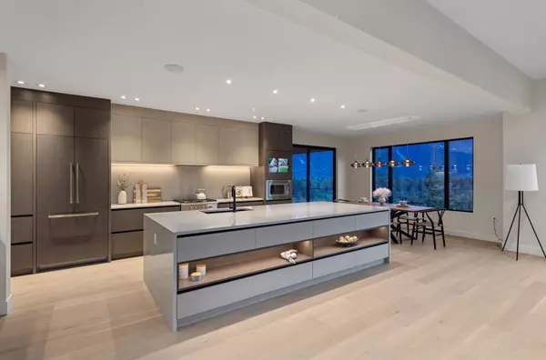 Pemberton, BC V0N 2L3,7681 Cerulean DR