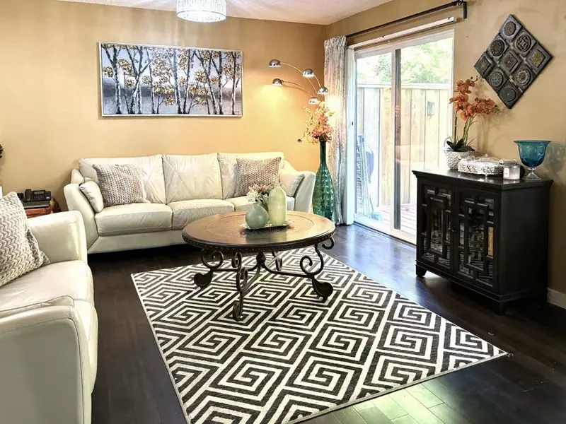 13880 74 AVE #125, Surrey, BC V3W 7E6