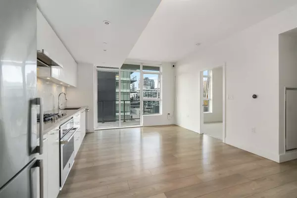 Vancouver, BC V5S 0H6,3581 E Kent Avenue North #808