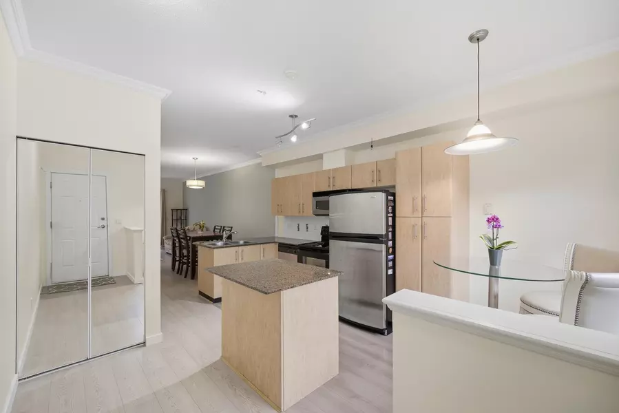 730 Farrow ST #15, Coquitlam, BC V3J 7Y7