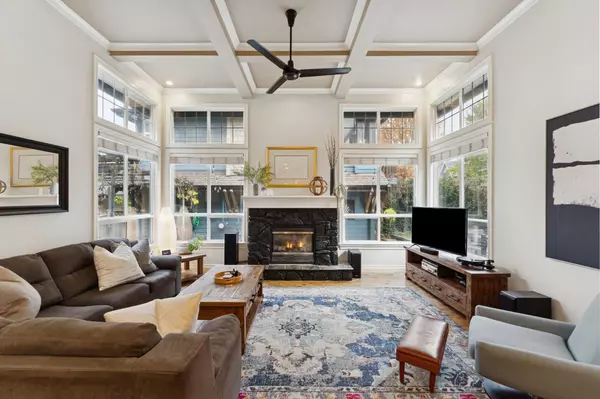 Chilliwack, BC V2R 5X9,5782 Garrison BLVD