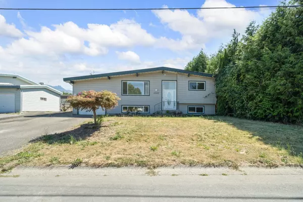 45266 Balmoral AVE, Chilliwack, BC V2R 3G9