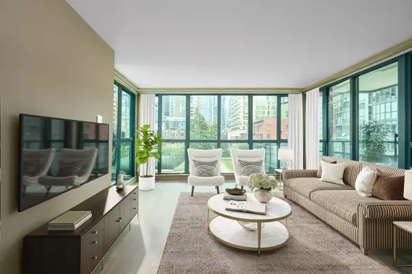 Vancouver, BC V6E 4N2,1238 Melville ST #806