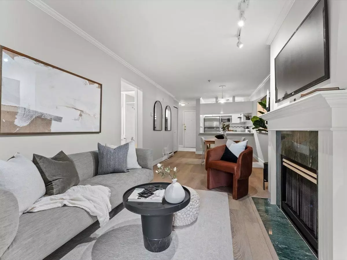 Vancouver, BC V6R 2B7,3638 W Broadway #205