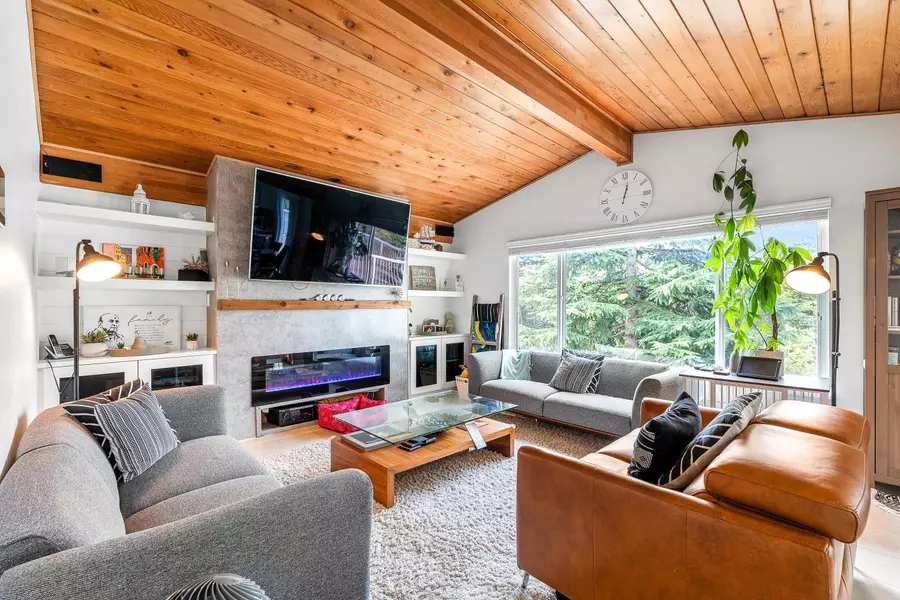 10662 Santa Monica PL, Delta, BC V4C 1R2