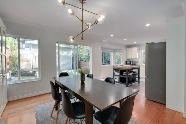 1400 Riverside DR North Vancouver, BC V7H 1V5