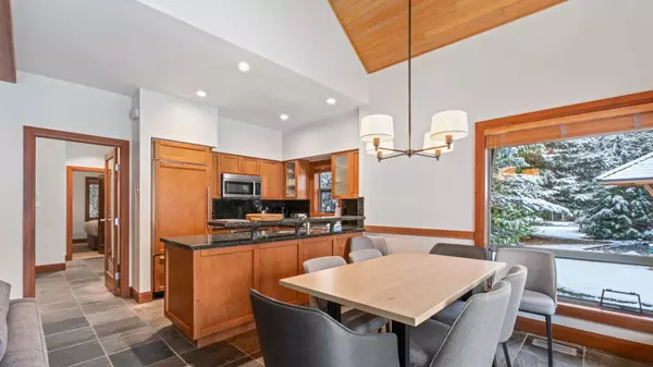 Whistler, BC V0N 1B4,4718B Settebello DR