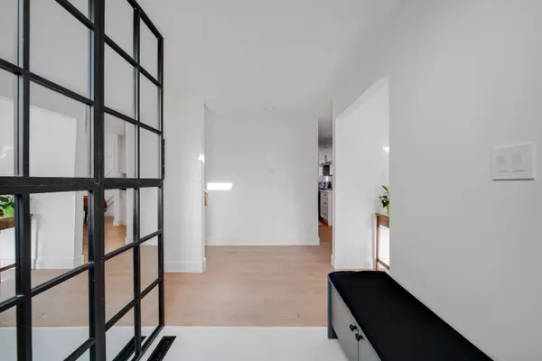 Richmond, BC V6V 2L8,22683 Fraserbank CRES