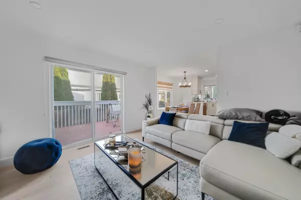 22683 Fraserbank CRES Richmond, BC V6V 2L8