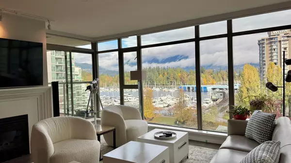 1680 Bayshore DR #704, Vancouver, BC V6G 3H6