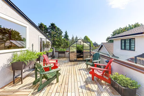 Surrey, BC V4A 1A6,16124 9 AVE