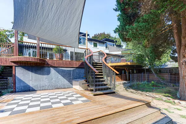 Surrey, BC V4A 1A6,16124 9 AVE